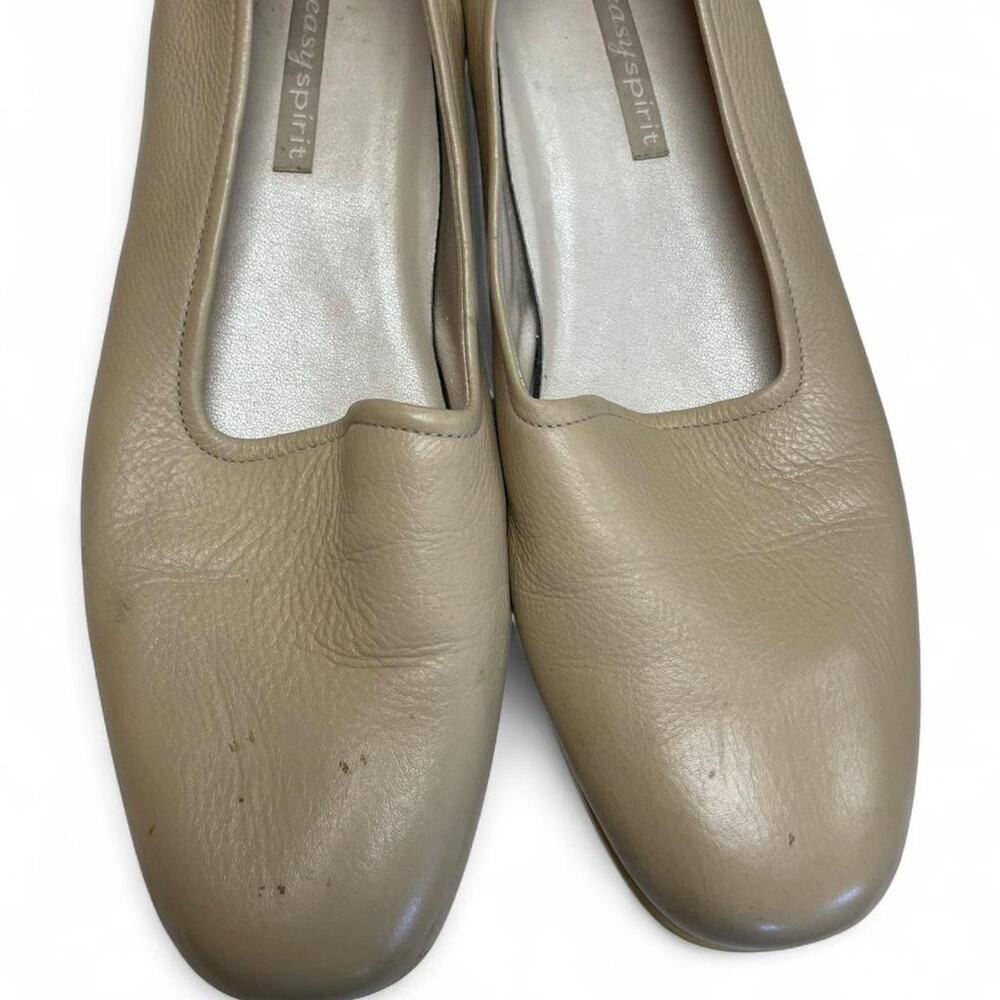 Easy spirit taupe leather ballet